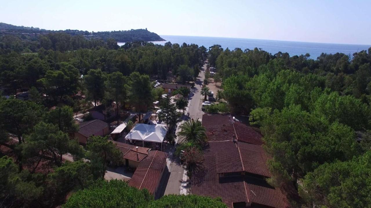 Campeggio Villaggio Sos Flores Tortolì المظهر الخارجي الصورة